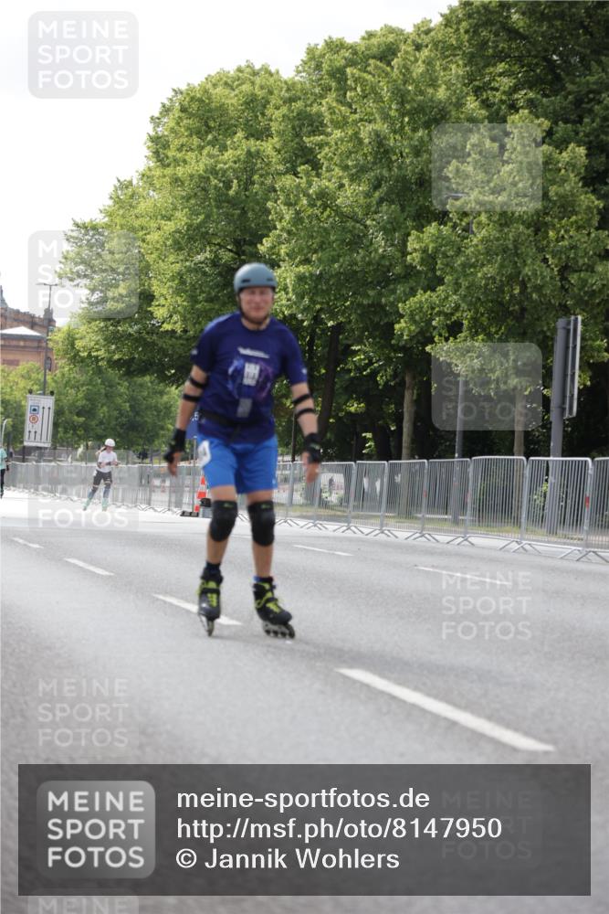 29.06.2025 - hella hamburg halbmarathon Jannik Wohlers http://msf.ph/oto/8147950 29.06.2025 09:10:32 Lombardsbrücke  meine-sportfotos.de