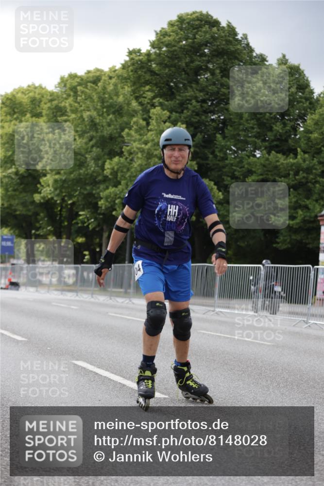 29.06.2025 - hella hamburg halbmarathon Jannik Wohlers http://msf.ph/oto/8148028 29.06.2025 09:10:33 Lombardsbrücke  meine-sportfotos.de