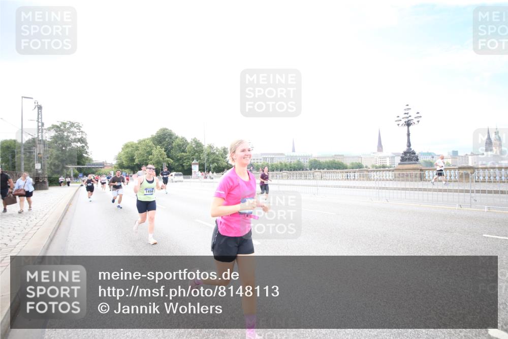 29.06.2025 - hella hamburg halbmarathon Jannik Wohlers http://msf.ph/oto/8148113 29.06.2025 10:09:17 Lombardsbrücke 1052, 1456, 1483, 1513, 1823, 7058, 8090, 8685, 9150, 9297, 9306, 9988, 12255, 12509, 13739, 16191, 16688, 16918, 17630, 18076, 18440, 19242 meine-sportfotos.de