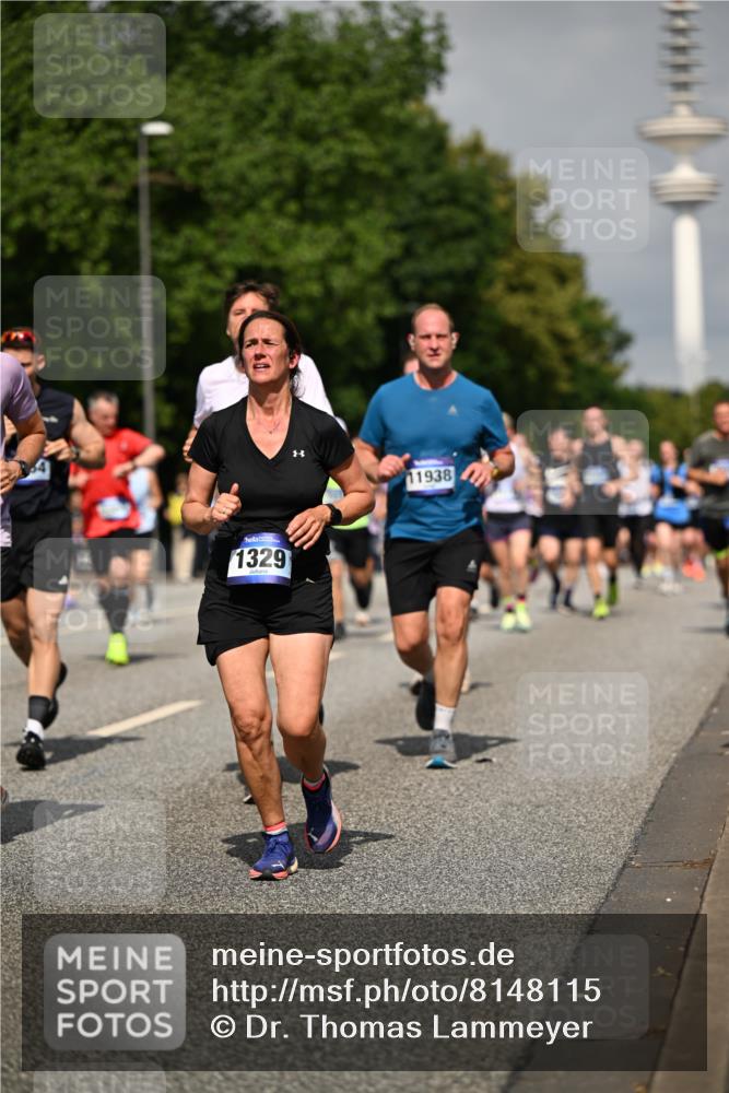 29.06.2025 - hella hamburg halbmarathon Dr. Thomas Lammeyer http://msf.ph/oto/8148115 29.06.2025 10:06:07 Kennedybrücke 1184, 1329, 1364, 1453, 1464, 1729, 1881, 1940, 2323, 2591, 3039, 3169, 3199, 4286, 4328, 4649, 5547, 5602, 6322, 6327, 6438, 7031, 7189, 7223, 9156, 9230, 9353, 9741, 9928, 10177, 10882 meine-sportfotos.de