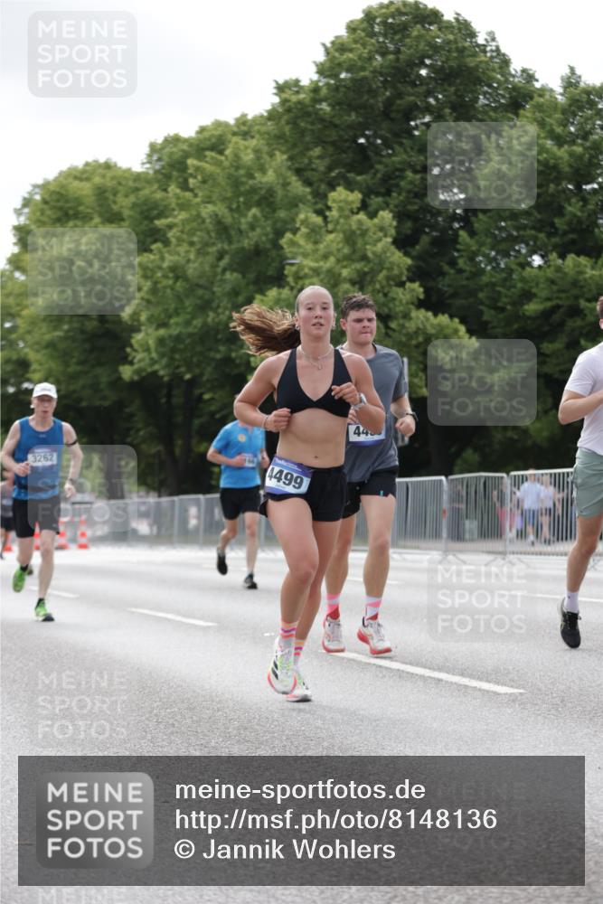 29.06.2025 - hella hamburg halbmarathon Jannik Wohlers http://msf.ph/oto/8148136 29.06.2025 10:12:00 Lombardsbrücke 1610, 1785, 1850, 2661, 2963, 2964, 3182, 3248, 3262, 3746, 4453, 4499, 4554, 5166, 5176, 5597, 5598, 6822, 6871, 6966, 7014, 7474, 9253, 9254, 9405, 10581, 10685, 11509, 14313, 14863, 14868, 16379, 16473, 18493 meine-sportfotos.de