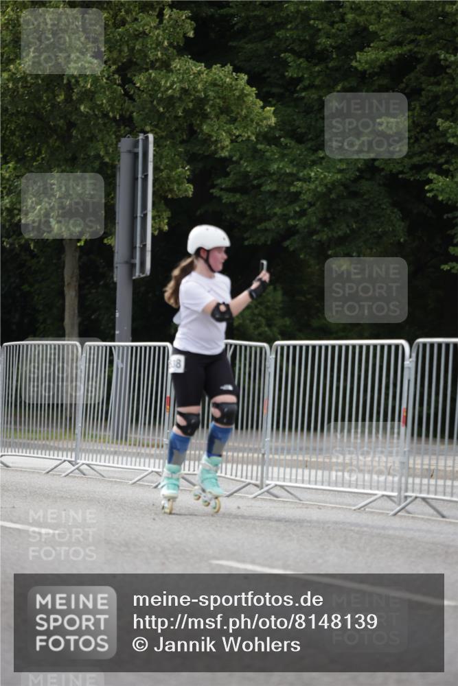 29.06.2025 - hella hamburg halbmarathon Jannik Wohlers http://msf.ph/oto/8148139 29.06.2025 09:10:42 Lombardsbrücke  meine-sportfotos.de