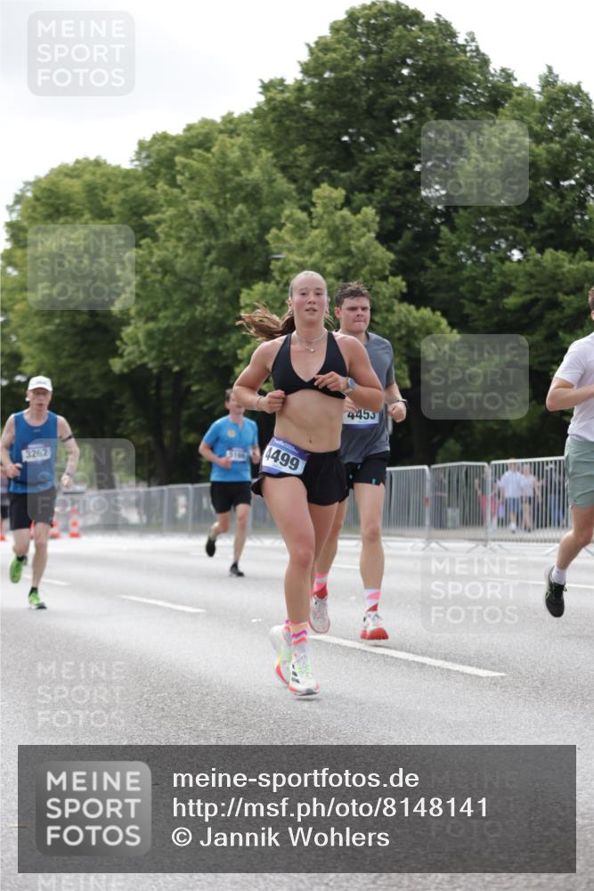 29.06.2025 - hella hamburg halbmarathon Jannik Wohlers http://msf.ph/oto/8148141 29.06.2025 10:12:00 Lombardsbrücke 1610, 1785, 1850, 2661, 2963, 2964, 3182, 3248, 3262, 3746, 4453, 4499, 4554, 5166, 5176, 5597, 5598, 6822, 6871, 6966, 7014, 7474, 9253, 9254, 9405, 10581, 10685, 11509, 14313, 14863, 14868, 16379, 16473, 18493 meine-sportfotos.de