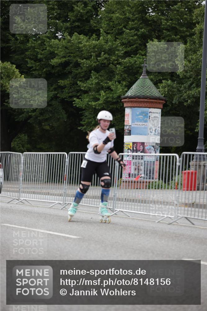 29.06.2025 - hella hamburg halbmarathon Jannik Wohlers http://msf.ph/oto/8148156 29.06.2025 09:10:44 Lombardsbrücke  meine-sportfotos.de