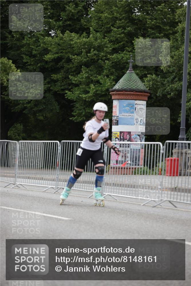 29.06.2025 - hella hamburg halbmarathon Jannik Wohlers http://msf.ph/oto/8148161 29.06.2025 09:10:44 Lombardsbrücke  meine-sportfotos.de