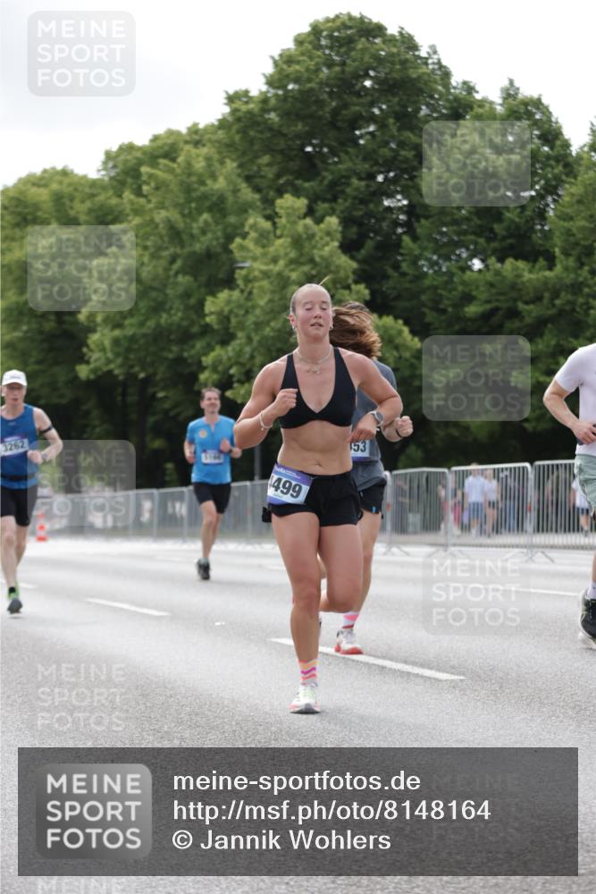 29.06.2025 - hella hamburg halbmarathon Jannik Wohlers http://msf.ph/oto/8148164 29.06.2025 10:12:00 Lombardsbrücke 1610, 1785, 1850, 2661, 2963, 2964, 3182, 3248, 3262, 3746, 4453, 4499, 4554, 5166, 5176, 5597, 5598, 6822, 6871, 6966, 7014, 7474, 9253, 9254, 9405, 10581, 10685, 11509, 14313, 14863, 14868, 16379, 16473, 18493 meine-sportfotos.de