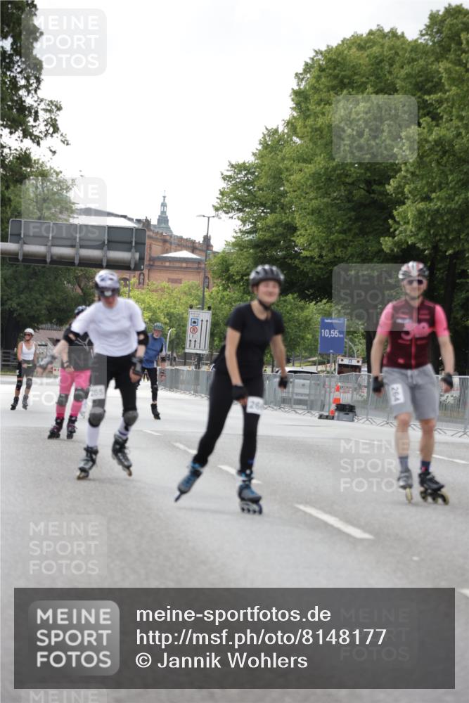 29.06.2025 - hella hamburg halbmarathon Jannik Wohlers http://msf.ph/oto/8148177 29.06.2025 09:10:48 Lombardsbrücke  meine-sportfotos.de