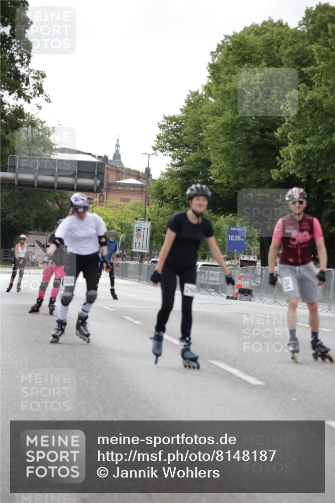 29.06.2025 - hella hamburg halbmarathon Jannik Wohlers http://msf.ph/oto/8148187 29.06.2025 09:10:48 Lombardsbrücke  meine-sportfotos.de