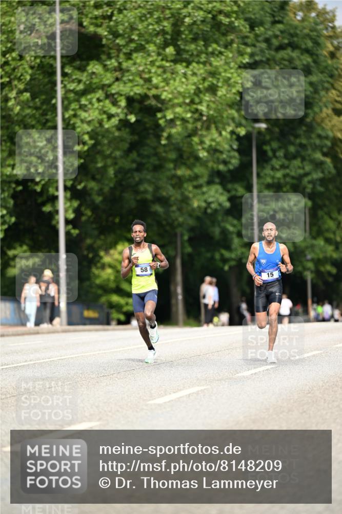 29.06.2025 - hella hamburg halbmarathon Dr. Thomas Lammeyer http://msf.ph/oto/8148209 29.06.2025 09:34:10 Kennedybrücke 15, 20 meine-sportfotos.de