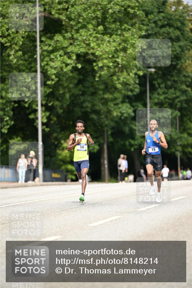 29.06.2025 - hella hamburg halbmarathon Dr. Thomas Lammeyer http://msf.ph/oto/8148214 29.06.2025 09:34:11 Kennedybrücke 15, 20 meine-sportfotos.de