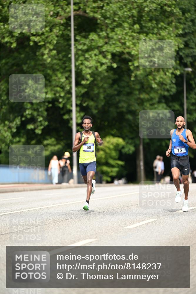 29.06.2025 - hella hamburg halbmarathon Dr. Thomas Lammeyer http://msf.ph/oto/8148237 29.06.2025 09:34:11 Kennedybrücke 15, 20 meine-sportfotos.de