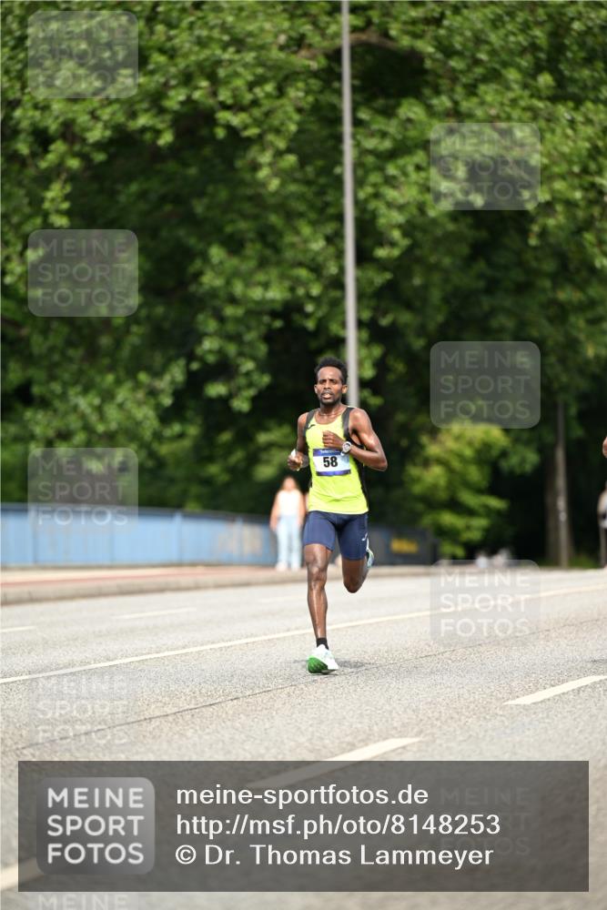 29.06.2025 - hella hamburg halbmarathon Dr. Thomas Lammeyer http://msf.ph/oto/8148253 29.06.2025 09:34:12 Kennedybrücke 15, 20 meine-sportfotos.de