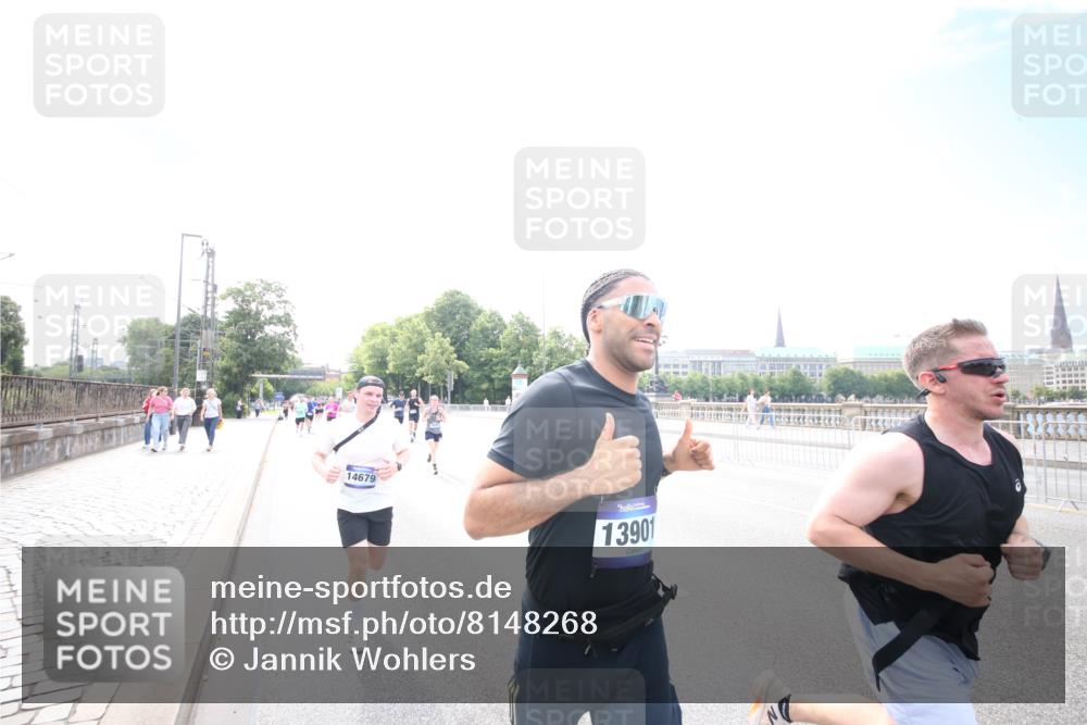 29.06.2025 - hella hamburg halbmarathon Jannik Wohlers http://msf.ph/oto/8148268 29.06.2025 10:10:09 Lombardsbrücke 1573, 4389, 5182, 5440, 5990, 5991, 7250, 7685, 9681, 9816, 11180, 11355, 11887, 11904, 11905, 12008, 12629, 13825, 13901, 14679, 14822, 15409, 16166, 16344, 16639, 17730, 19023 meine-sportfotos.de
