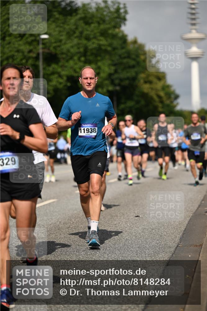 29.06.2025 - hella hamburg halbmarathon Dr. Thomas Lammeyer http://msf.ph/oto/8148284 29.06.2025 10:06:08 Kennedybrücke 1184, 1329, 1364, 1432, 1453, 1729, 1881, 1940, 2323, 3169, 3199, 4286, 4328, 4649, 5547, 5763, 6322, 6327, 6438, 7031, 9156, 9353, 9741, 9928, 10177, 10882 meine-sportfotos.de