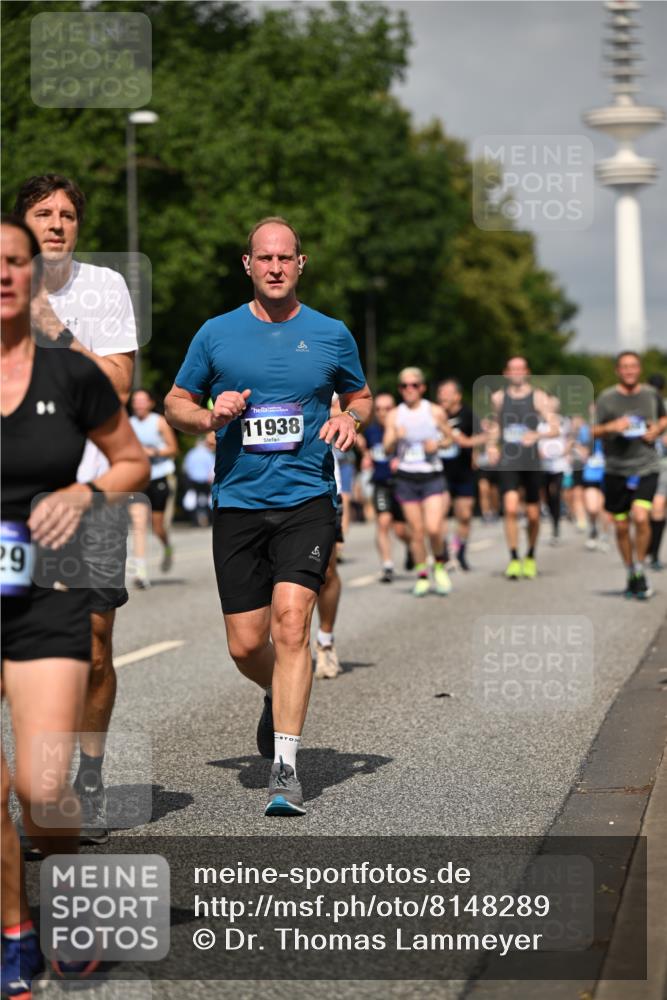 29.06.2025 - hella hamburg halbmarathon Dr. Thomas Lammeyer http://msf.ph/oto/8148289 29.06.2025 10:06:08 Kennedybrücke 1184, 1329, 1364, 1432, 1453, 1729, 1881, 1940, 2323, 3169, 3199, 4286, 4328, 4649, 5547, 5763, 6322, 6327, 6438, 7031, 9156, 9353, 9741, 9928, 10177, 10882 meine-sportfotos.de