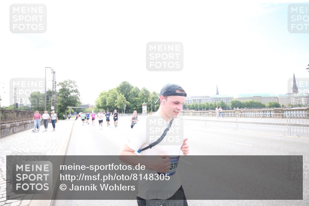 29.06.2025 - hella hamburg halbmarathon Jannik Wohlers http://msf.ph/oto/8148305 29.06.2025 10:10:10 Lombardsbrücke 1573, 4389, 5440, 5990, 5991, 7250, 7685, 9681, 9816, 11180, 11355, 11887, 11904, 11905, 12008, 12629, 13825, 13901, 14679, 14822, 15409, 16166, 16344, 17730, 19023 meine-sportfotos.de