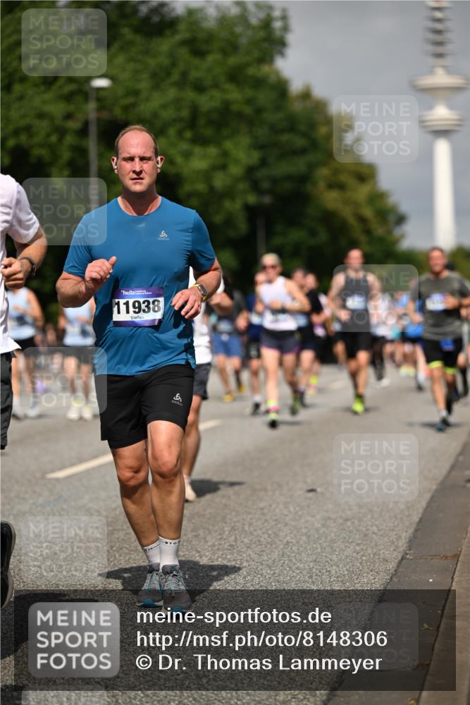 29.06.2025 - hella hamburg halbmarathon Dr. Thomas Lammeyer http://msf.ph/oto/8148306 29.06.2025 10:06:09 Kennedybrücke 1184, 1329, 1364, 1432, 1453, 1729, 1881, 1940, 2322, 2323, 3169, 3199, 4286, 4328, 4649, 5547, 5763, 6322, 6327, 6438, 7031, 7243, 9156, 9353, 9741, 9928, 10177, 10882 meine-sportfotos.de