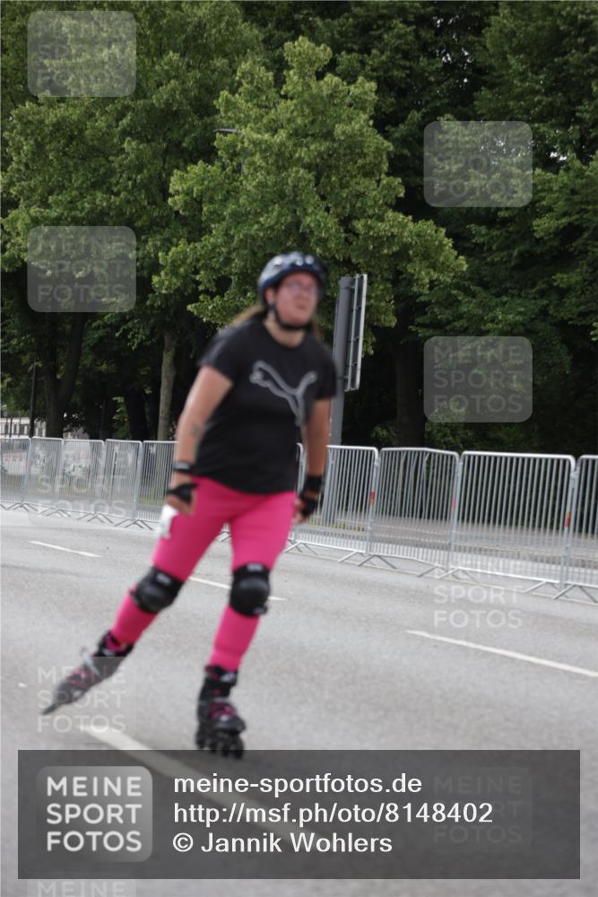 29.06.2025 - hella hamburg halbmarathon Jannik Wohlers http://msf.ph/oto/8148402 29.06.2025 09:10:53 Lombardsbrücke  meine-sportfotos.de