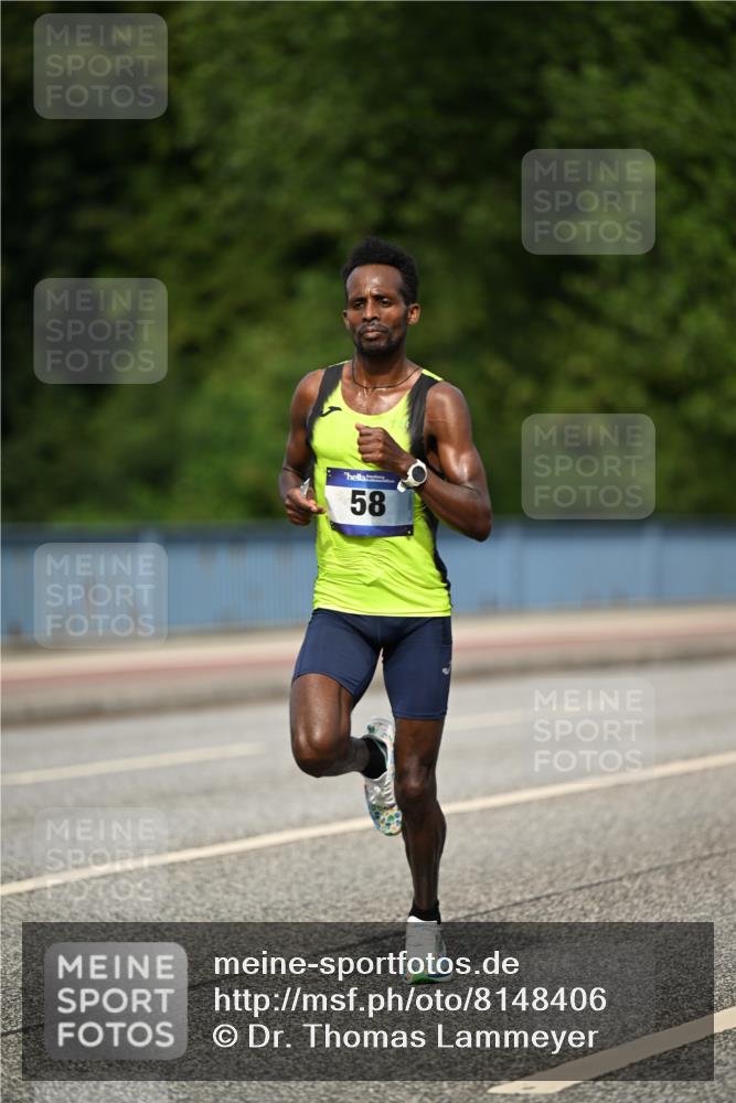 29.06.2025 - hella hamburg halbmarathon Dr. Thomas Lammeyer http://msf.ph/oto/8148406 29.06.2025 09:34:14 Kennedybrücke 15, 20 meine-sportfotos.de