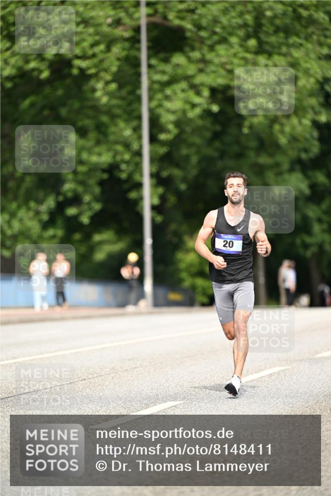29.06.2025 - hella hamburg halbmarathon Dr. Thomas Lammeyer http://msf.ph/oto/8148411 29.06.2025 09:34:19 Kennedybrücke 15, 20 meine-sportfotos.de