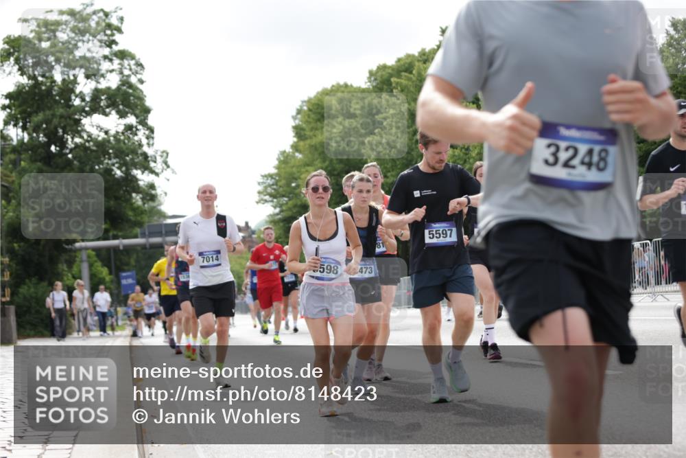 29.06.2025 - hella hamburg halbmarathon Jannik Wohlers http://msf.ph/oto/8148423 29.06.2025 10:12:07 Lombardsbrücke 1249, 1610, 1785, 1850, 2963, 2964, 3182, 3248, 3262, 4453, 4499, 4554, 5150, 5166, 5176, 5597, 5598, 6822, 6871, 6966, 7014, 8971, 9254, 9405, 10581, 10685, 12456, 13566, 13816, 14540, 14868, 15369, 16473, 18178, 18493 meine-sportfotos.de