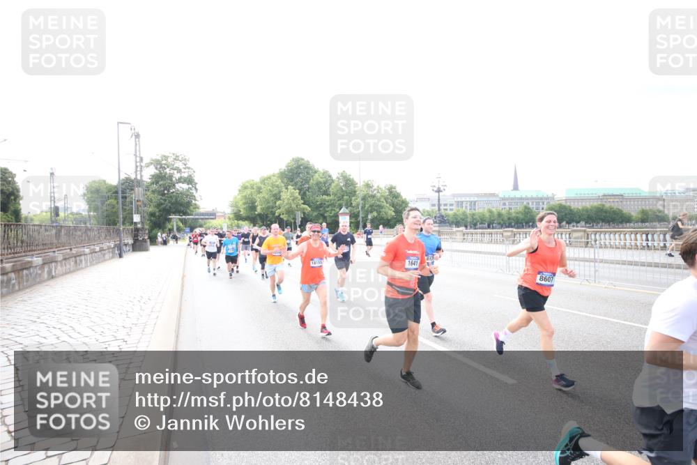29.06.2025 - hella hamburg halbmarathon Jannik Wohlers http://msf.ph/oto/8148438 29.06.2025 10:17:34 Lombardsbrücke 1159, 1160, 1268, 1325, 1622, 1641, 2147, 2931, 3138, 3977, 5004, 5290, 5611, 5733, 7094, 7641, 7649, 7838, 7882, 7883, 8128, 8248, 8607, 8799, 9400, 9539, 9717, 9734, 9798, 9964, 10174, 10332, 10509, 10831, 10946, 11156, 11275, 11352, 11450, 11656, 11916, 11949, 12274, 12401, 12553, 12598, 12752, 13681, 13843, 14013, 14420, 14496, 14701, 14738, 14795, 14825, 14831, 15182, 15183, 15203, 15322, 15614, 16038, 16576, 16644, 16707, 16792, 17270, 17616 meine-sportfotos.de