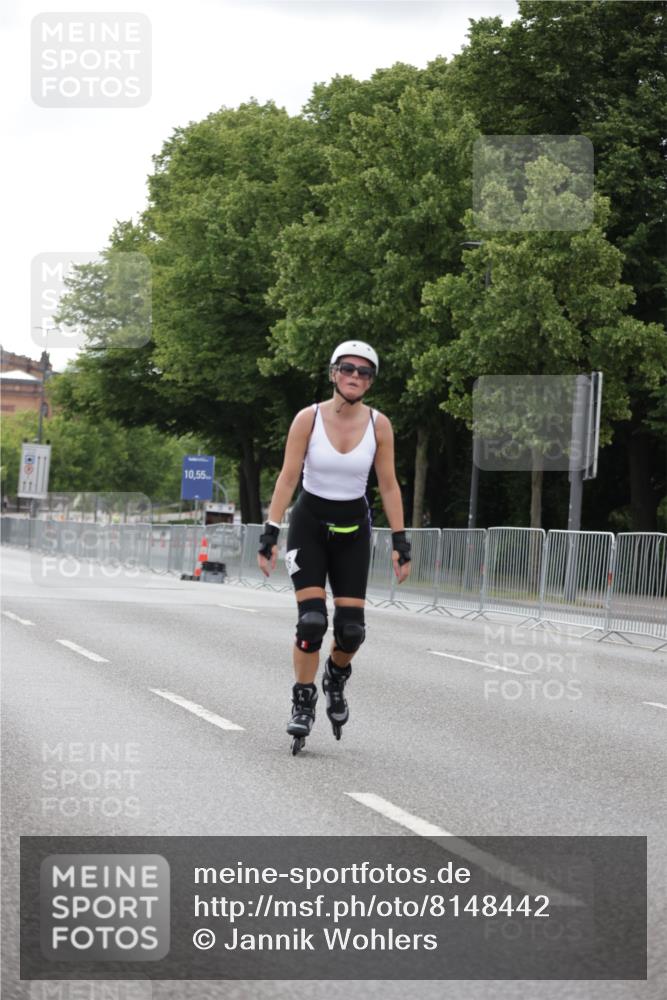 29.06.2025 - hella hamburg halbmarathon Jannik Wohlers http://msf.ph/oto/8148442 29.06.2025 09:10:59 Lombardsbrücke  meine-sportfotos.de
