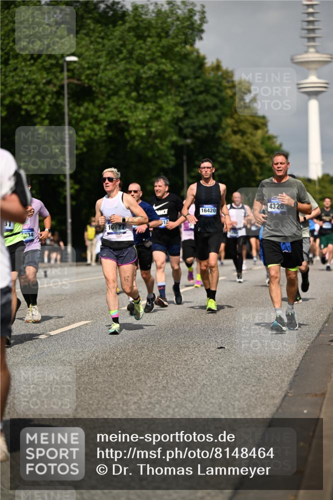 29.06.2025 - hella hamburg halbmarathon Dr. Thomas Lammeyer http://msf.ph/oto/8148464 29.06.2025 10:06:11 Kennedybrücke 1184, 1329, 1364, 1432, 1453, 1729, 1881, 1940, 2322, 2323, 3169, 3199, 4286, 4328, 4649, 4663, 5763, 6322, 6327, 6438, 7031, 7243, 9020, 9156, 9353, 9741, 9928, 10177, 10882 meine-sportfotos.de