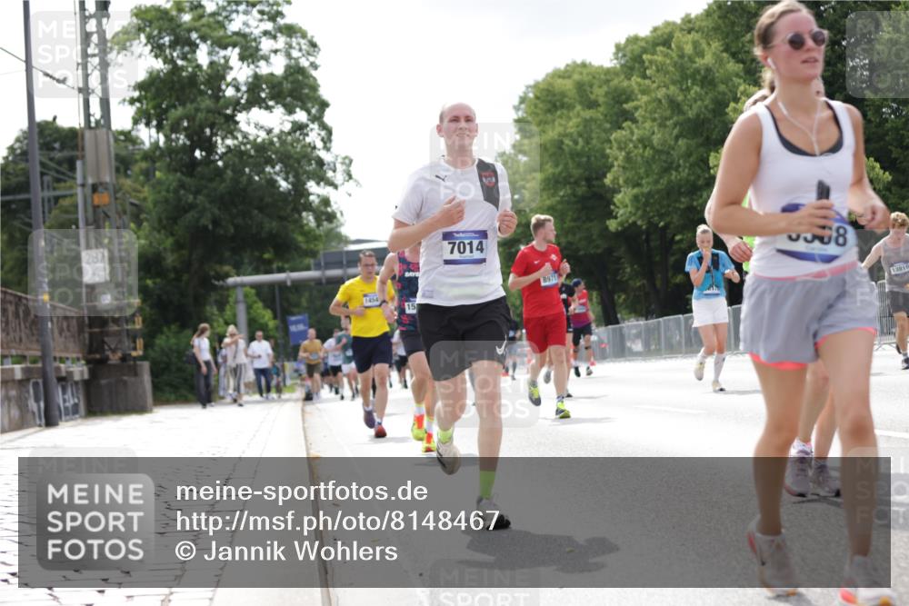 29.06.2025 - hella hamburg halbmarathon Jannik Wohlers http://msf.ph/oto/8148467 29.06.2025 10:12:08 Lombardsbrücke 1249, 1610, 1785, 1850, 2963, 2964, 3182, 3248, 3262, 4453, 4499, 4554, 5150, 5166, 5597, 5598, 6822, 6966, 7014, 8971, 9254, 9405, 10581, 10685, 12456, 13566, 13816, 14540, 14868, 15369, 16473, 18178, 18493 meine-sportfotos.de