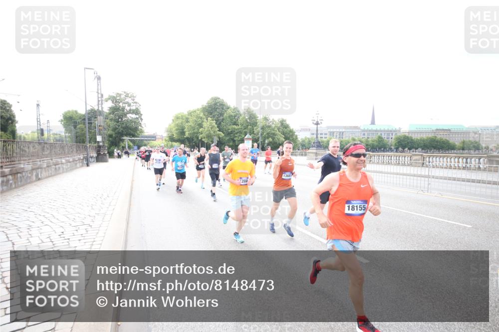29.06.2025 - hella hamburg halbmarathon Jannik Wohlers http://msf.ph/oto/8148473 29.06.2025 10:17:35 Lombardsbrücke 1159, 1160, 1268, 1325, 1622, 1641, 1982, 2147, 2931, 3138, 3977, 5004, 5290, 5611, 5733, 6270, 7094, 7641, 7649, 7838, 7882, 7883, 8128, 8248, 8607, 8799, 9539, 9717, 9734, 9798, 9964, 10174, 10332, 10509, 10831, 10946, 11156, 11275, 11352, 11450, 11656, 11916, 11949, 12274, 12401, 12553, 12598, 12752, 13681, 13843, 14013, 14420, 14496, 14701, 14738, 14795, 14825, 14831, 15182, 15183, 15203, 15322, 15343, 15614, 16038, 16576, 16644, 16707, 16792, 16829, 17270 meine-sportfotos.de