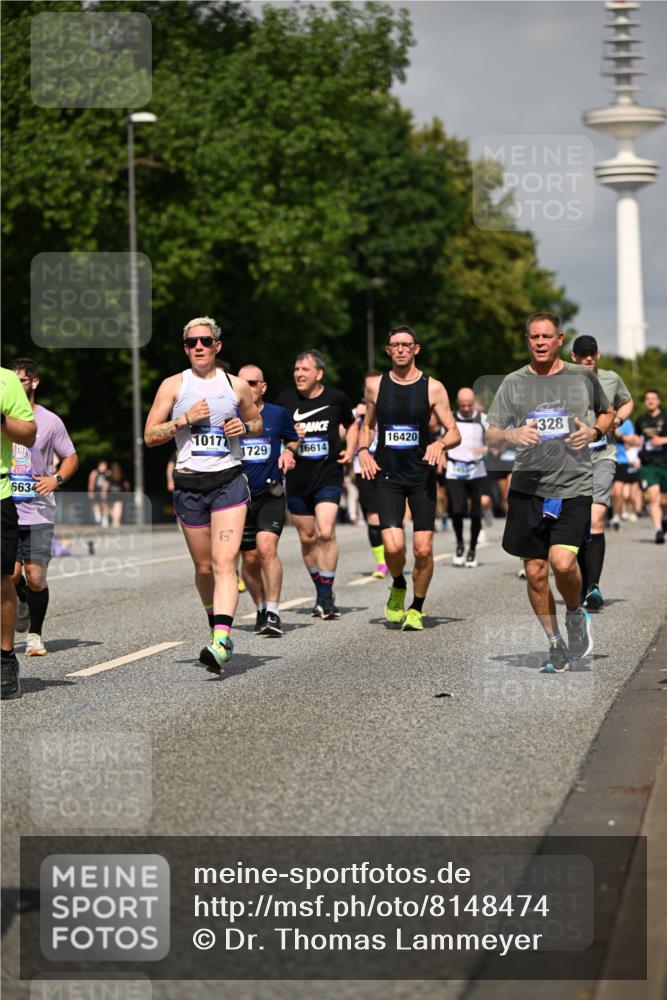 29.06.2025 - hella hamburg halbmarathon Dr. Thomas Lammeyer http://msf.ph/oto/8148474 29.06.2025 10:06:11 Kennedybrücke 1184, 1329, 1364, 1432, 1453, 1729, 1881, 1940, 2322, 2323, 3169, 3199, 4286, 4328, 4649, 4663, 5763, 6322, 6327, 6438, 7031, 7243, 9020, 9156, 9353, 9741, 9928, 10177, 10882 meine-sportfotos.de