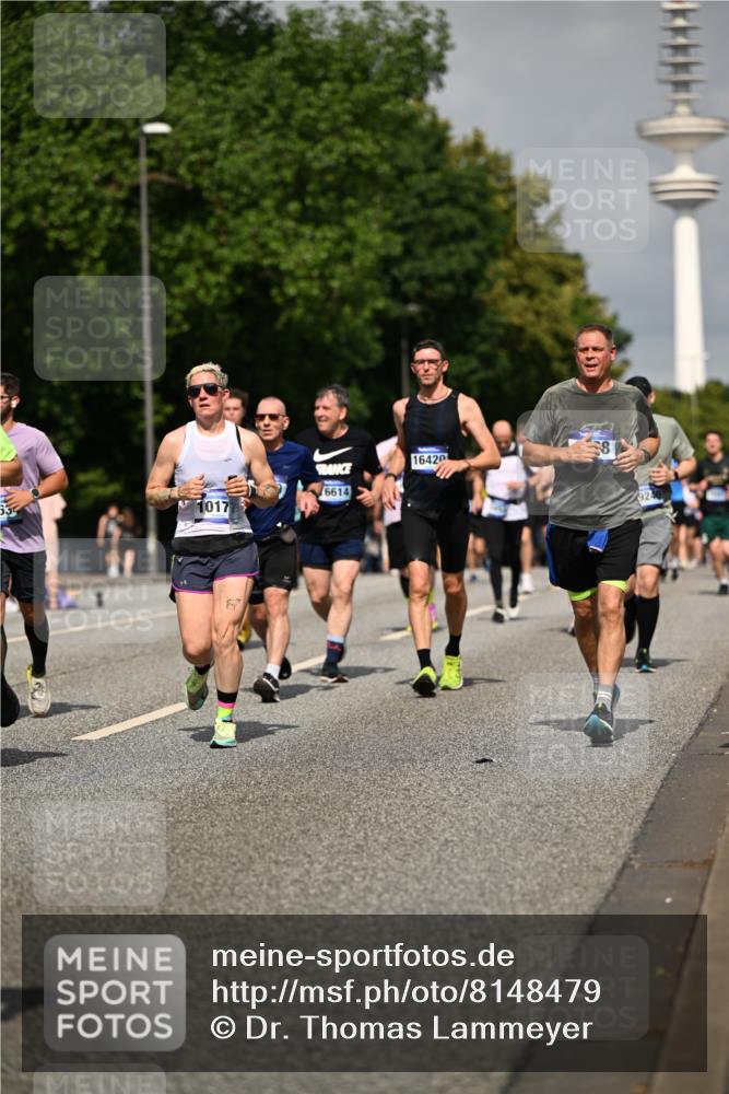 29.06.2025 - hella hamburg halbmarathon Dr. Thomas Lammeyer http://msf.ph/oto/8148479 29.06.2025 10:06:11 Kennedybrücke 1184, 1329, 1364, 1432, 1453, 1729, 1881, 1940, 2322, 2323, 3169, 3199, 4286, 4328, 4649, 4663, 5763, 6322, 6327, 6438, 7031, 7243, 9020, 9156, 9353, 9741, 9928, 10177, 10882 meine-sportfotos.de