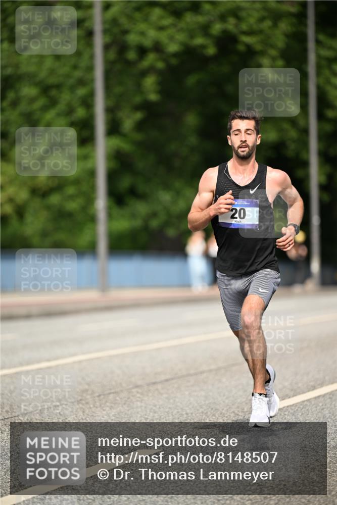 29.06.2025 - hella hamburg halbmarathon Dr. Thomas Lammeyer http://msf.ph/oto/8148507 29.06.2025 09:34:21 Kennedybrücke 15, 20 meine-sportfotos.de
