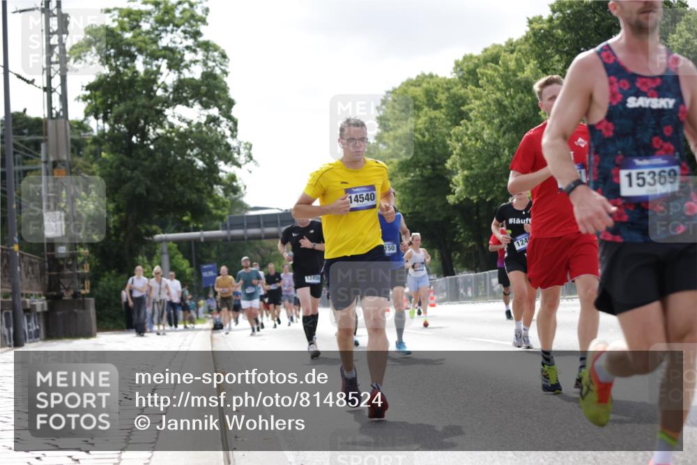 29.06.2025 - hella hamburg halbmarathon Jannik Wohlers http://msf.ph/oto/8148524 29.06.2025 10:12:11 Lombardsbrücke 1249, 1610, 1785, 2531, 2891, 2963, 2964, 3182, 3248, 3262, 4453, 4499, 4554, 5150, 5166, 5597, 5598, 6822, 6966, 7014, 7907, 8971, 9254, 10581, 12456, 13566, 13816, 14540, 14868, 14869, 15369, 16473, 16826, 16911, 18178, 18493 meine-sportfotos.de