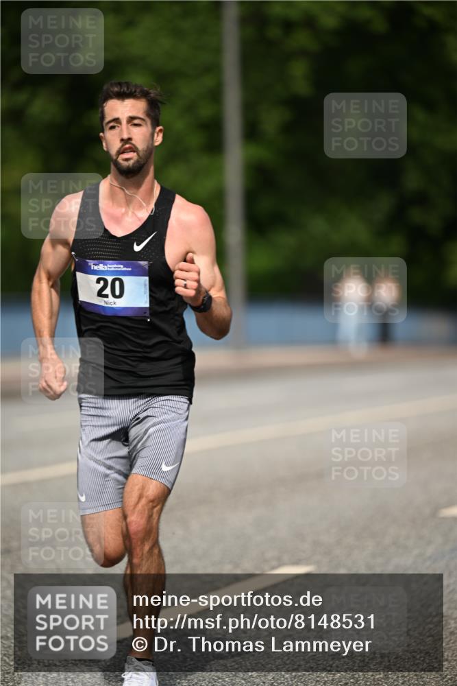 29.06.2025 - hella hamburg halbmarathon Dr. Thomas Lammeyer http://msf.ph/oto/8148531 29.06.2025 09:34:21 Kennedybrücke 15, 20 meine-sportfotos.de