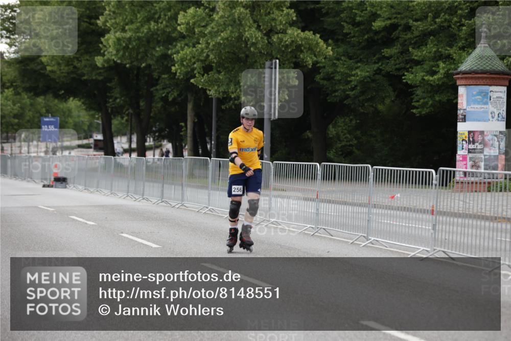 29.06.2025 - hella hamburg halbmarathon Jannik Wohlers http://msf.ph/oto/8148551 29.06.2025 09:11:37 Lombardsbrücke  meine-sportfotos.de