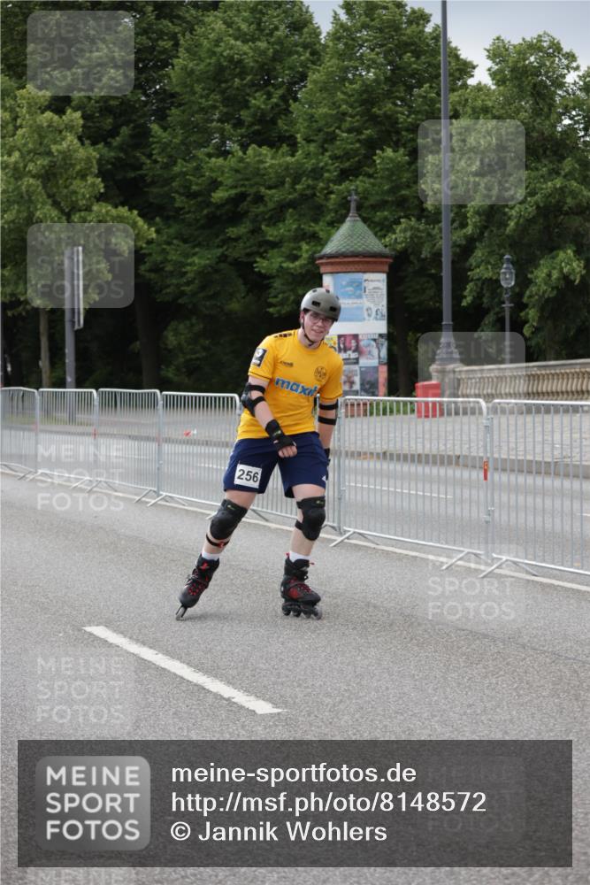 29.06.2025 - hella hamburg halbmarathon Jannik Wohlers http://msf.ph/oto/8148572 29.06.2025 09:11:38 Lombardsbrücke  meine-sportfotos.de