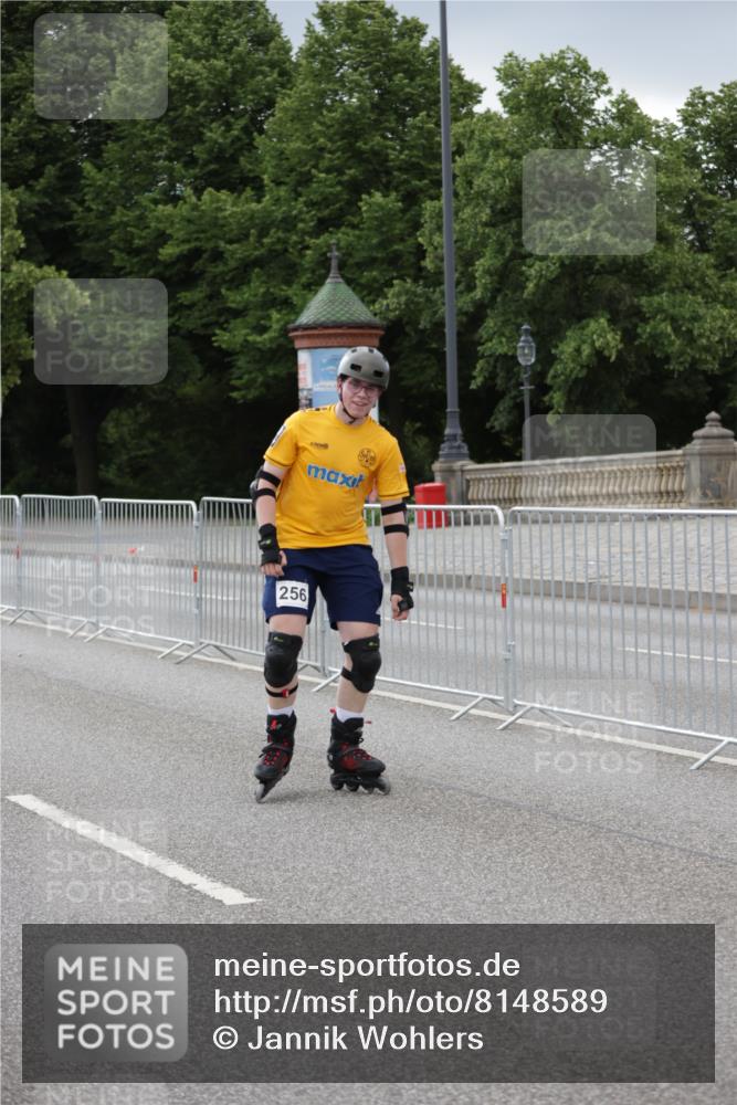 29.06.2025 - hella hamburg halbmarathon Jannik Wohlers http://msf.ph/oto/8148589 29.06.2025 09:11:38 Lombardsbrücke  meine-sportfotos.de