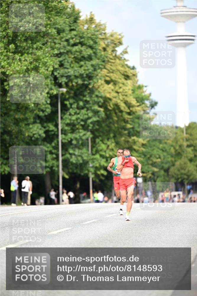 29.06.2025 - hella hamburg halbmarathon Dr. Thomas Lammeyer http://msf.ph/oto/8148593 29.06.2025 09:34:51 Kennedybrücke 14, 21 meine-sportfotos.de