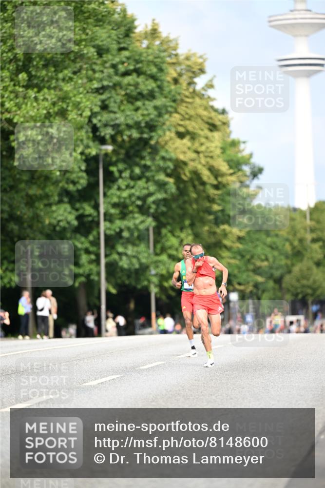 29.06.2025 - hella hamburg halbmarathon Dr. Thomas Lammeyer http://msf.ph/oto/8148600 29.06.2025 09:34:52 Kennedybrücke 14, 21 meine-sportfotos.de