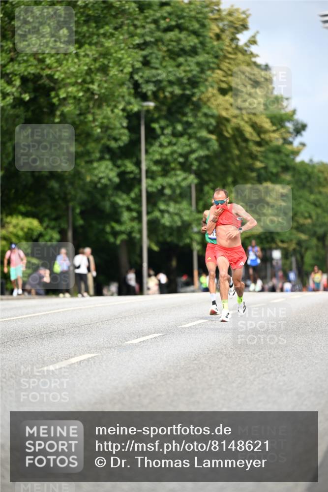 29.06.2025 - hella hamburg halbmarathon Dr. Thomas Lammeyer http://msf.ph/oto/8148621 29.06.2025 09:34:52 Kennedybrücke 14, 21 meine-sportfotos.de