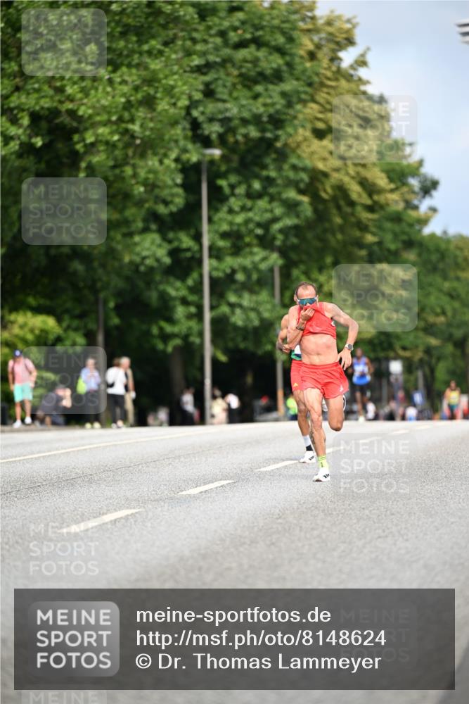 29.06.2025 - hella hamburg halbmarathon Dr. Thomas Lammeyer http://msf.ph/oto/8148624 29.06.2025 09:34:52 Kennedybrücke 14, 21 meine-sportfotos.de