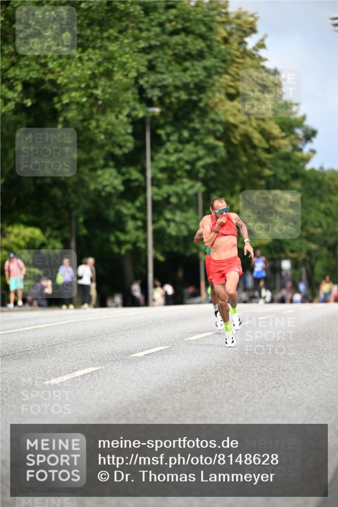 29.06.2025 - hella hamburg halbmarathon Dr. Thomas Lammeyer http://msf.ph/oto/8148628 29.06.2025 09:34:53 Kennedybrücke 14, 21 meine-sportfotos.de