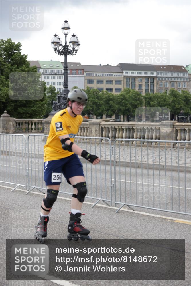 29.06.2025 - hella hamburg halbmarathon Jannik Wohlers http://msf.ph/oto/8148672 29.06.2025 09:11:39 Lombardsbrücke  meine-sportfotos.de