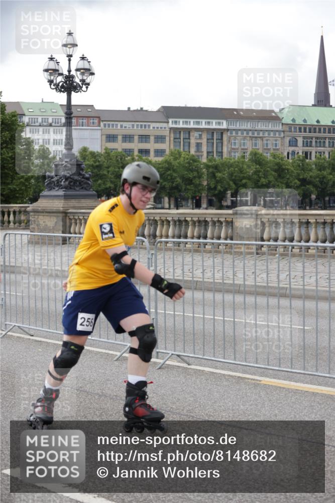 29.06.2025 - hella hamburg halbmarathon Jannik Wohlers http://msf.ph/oto/8148682 29.06.2025 09:11:40 Lombardsbrücke  meine-sportfotos.de