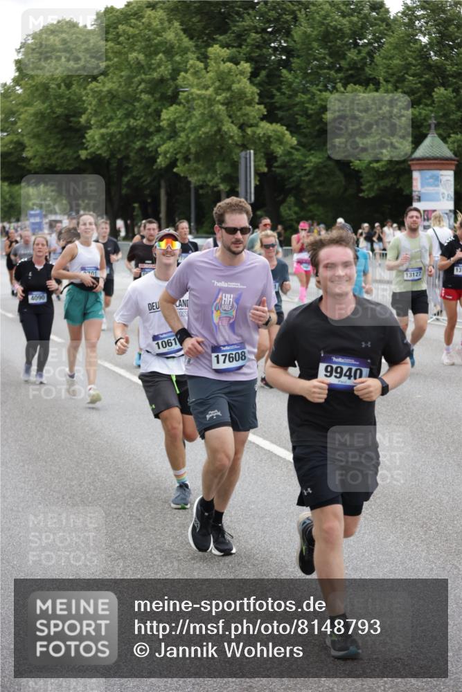 29.06.2025 - hella hamburg halbmarathon Jannik Wohlers http://msf.ph/oto/8148793 29.06.2025 10:49:43 Lombardsbrücke 1487, 1511, 3701, 3710, 3805, 4090, 4168, 5749, 5751, 5997, 6680, 6830, 7721, 7722, 7755, 8254, 9605, 9940, 10060, 10286, 10617, 11030, 11716, 11760, 12079, 13127, 13128, 13309, 13381, 13744, 13846, 14144, 14505, 15626, 15633, 16365, 16410, 16412, 16635, 17256, 18961, 19058, 19086 meine-sportfotos.de