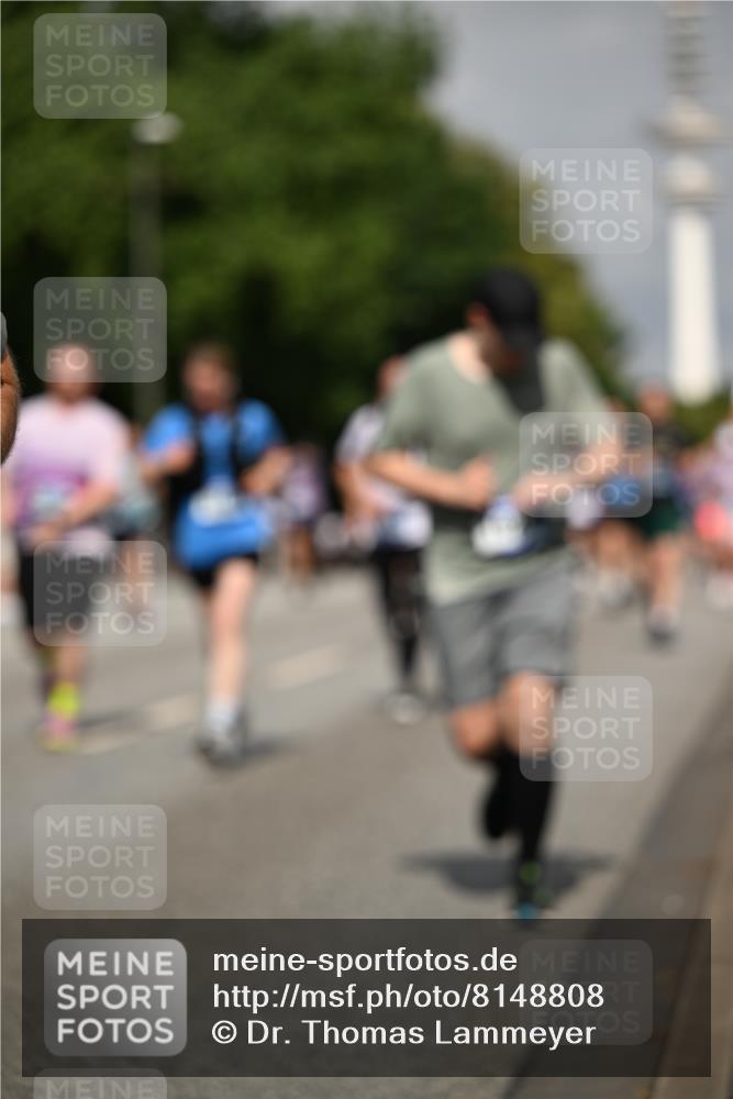 29.06.2025 - hella hamburg halbmarathon Dr. Thomas Lammeyer http://msf.ph/oto/8148808 29.06.2025 10:06:16 Kennedybrücke 1128, 1184, 1329, 1364, 1432, 1453, 1729, 1733, 1940, 2322, 2323, 3169, 4286, 4328, 4649, 4663, 4985, 5763, 6322, 6860, 7031, 7243, 9020, 9021, 9156, 9353, 9741, 9928, 10177, 10866 meine-sportfotos.de