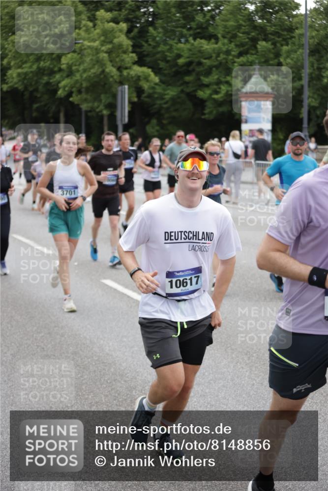 29.06.2025 - hella hamburg halbmarathon Jannik Wohlers http://msf.ph/oto/8148856 29.06.2025 10:49:44 Lombardsbrücke 1487, 1511, 3701, 3710, 3805, 4090, 4168, 5749, 5751, 5997, 6680, 6830, 7721, 7722, 7755, 8254, 9605, 9940, 10060, 10286, 10617, 11030, 11426, 11716, 11760, 12079, 13127, 13128, 13309, 13381, 13744, 13846, 14144, 14505, 14940, 15626, 15633, 16365, 16410, 16412, 16635, 17256, 18961, 19058, 19086 meine-sportfotos.de