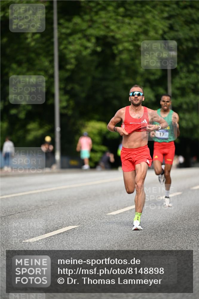 29.06.2025 - hella hamburg halbmarathon Dr. Thomas Lammeyer http://msf.ph/oto/8148898 29.06.2025 09:34:55 Kennedybrücke 14, 21 meine-sportfotos.de