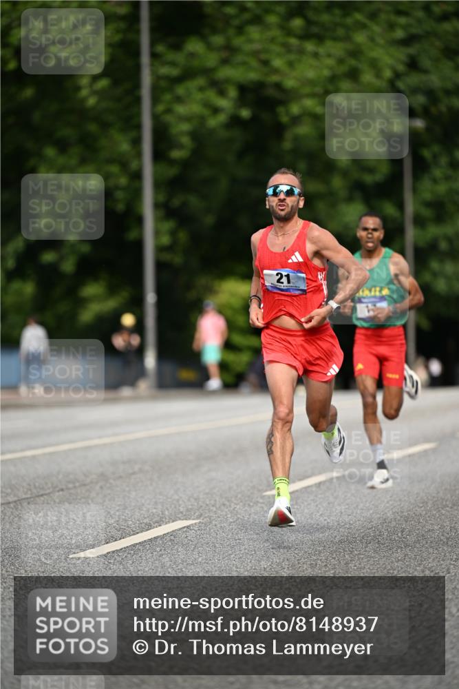 29.06.2025 - hella hamburg halbmarathon Dr. Thomas Lammeyer http://msf.ph/oto/8148937 29.06.2025 09:34:55 Kennedybrücke 14, 21 meine-sportfotos.de